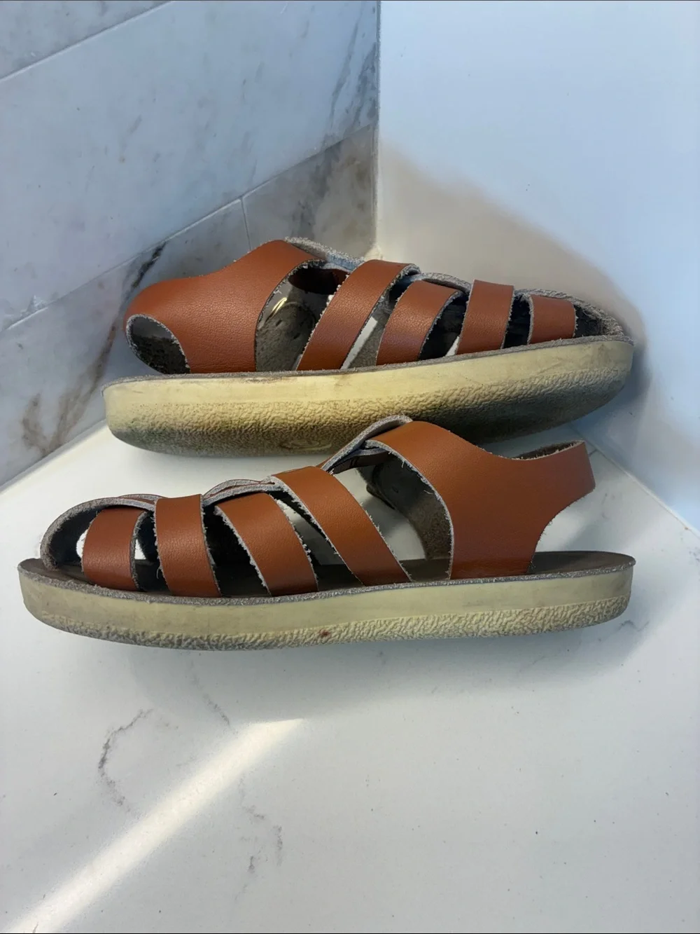 Saltwater Kids Brown Leather Fisherman Sandals with Buckle size 11